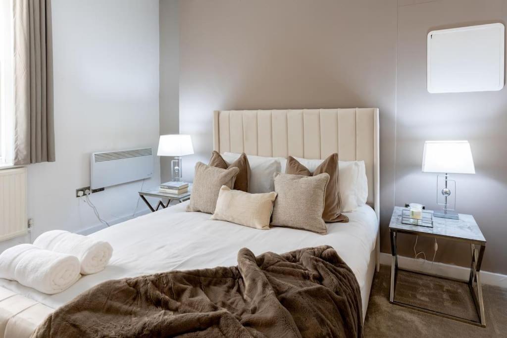 Luxury, Open Plan Apartment 布雷得佛 外观 照片